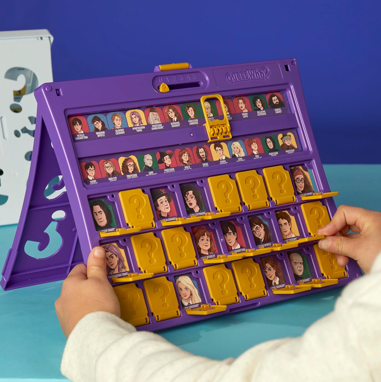 Guess Who? HARRY POTTER Edition Board Game